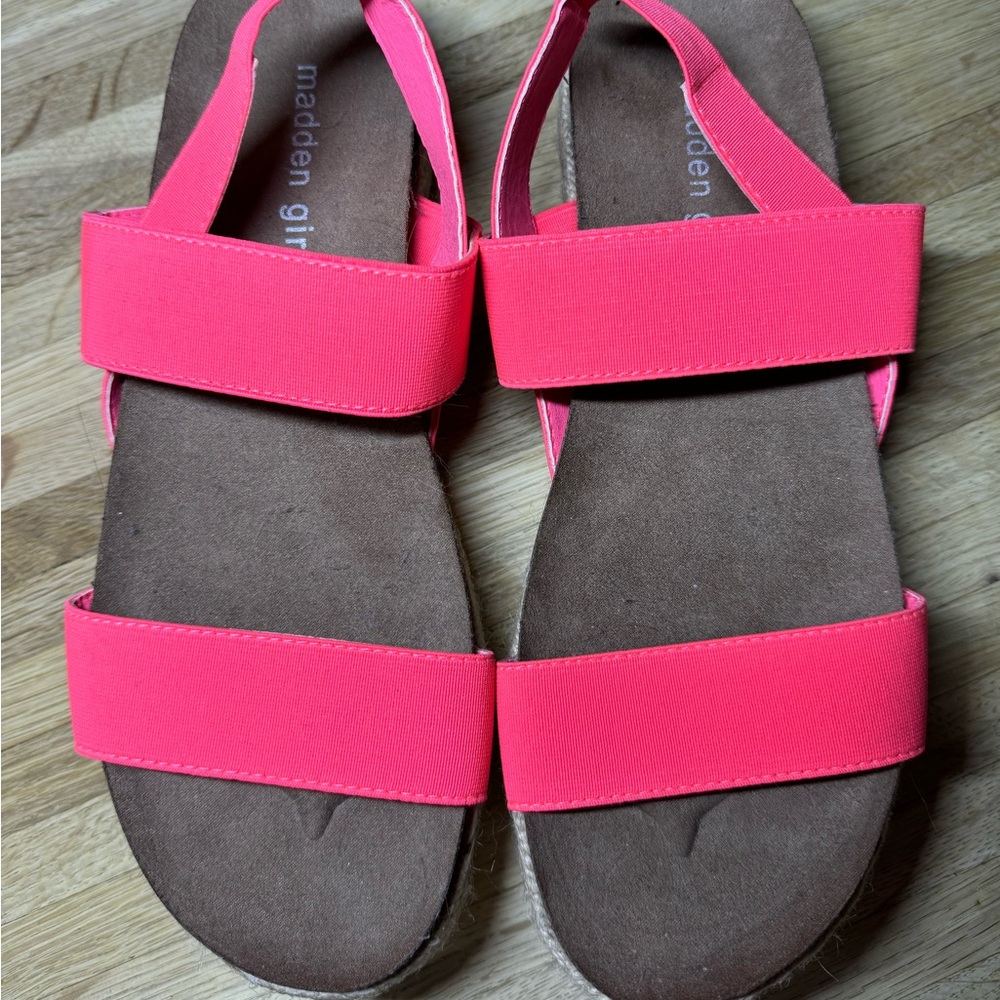 Madden girl sandals - never worn
